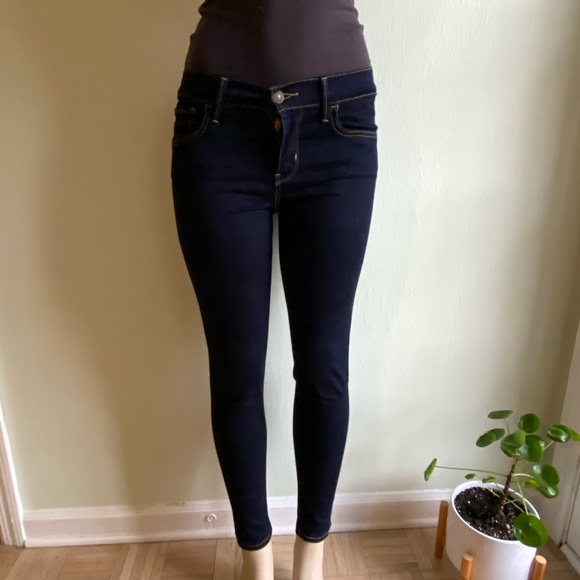 Levi Strauss & Co. 710 super skinny size 28 - Picture 2 of 2